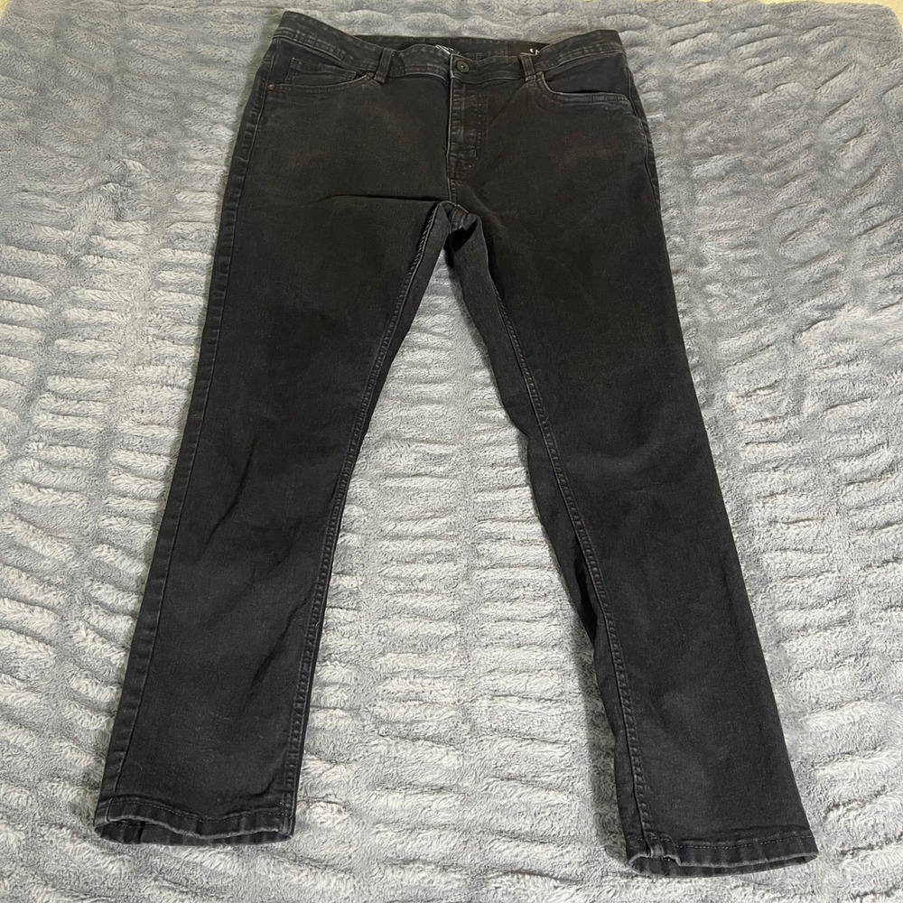 TPJ The Perfect Jean Mens 38x28 Skinny Fit Black Stretch Denim Jeans JU9T2BBDT28
